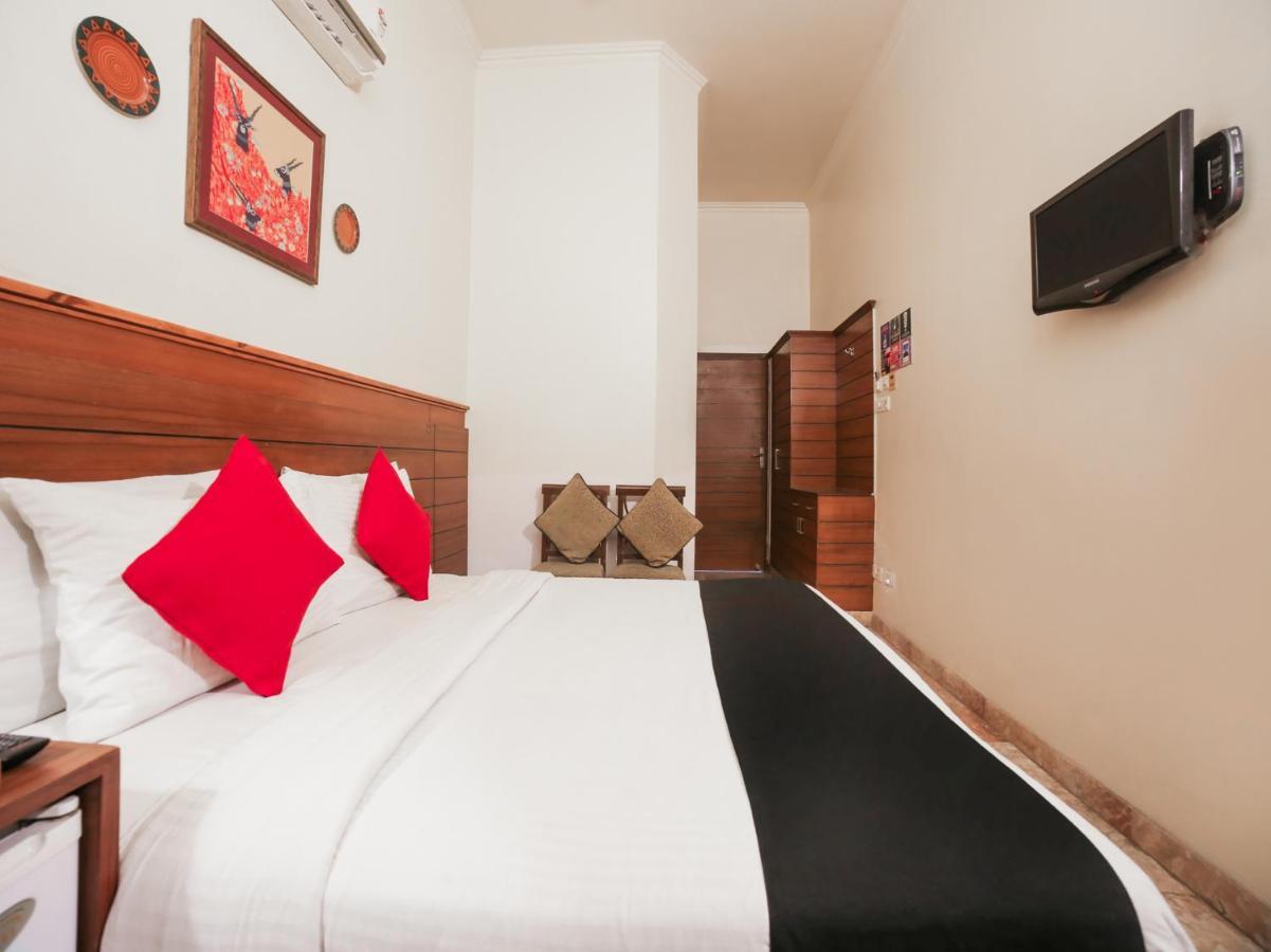 Capital O 10953 Dayal Lodge - A Boutique Hotel Agra  Exterior photo